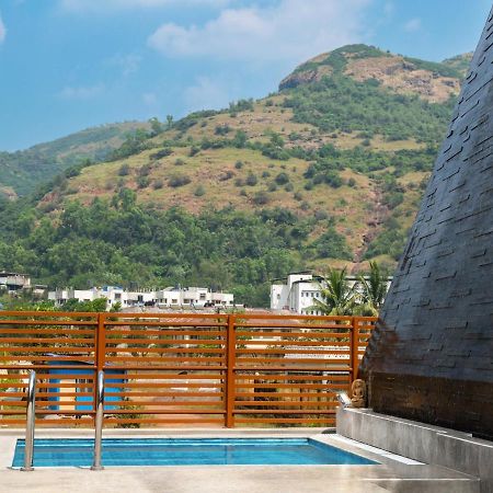 Saffronstays Urja, Lonavala - Private Villa With 2 Pools, Spa Room, Private Elevator & Waterfall Luaran gambar