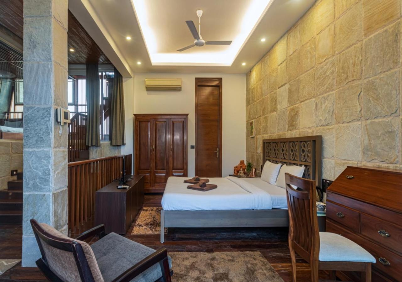 Saffronstays Urja, Lonavala - Private Villa With 2 Pools, Spa Room, Private Elevator & Waterfall Luaran gambar