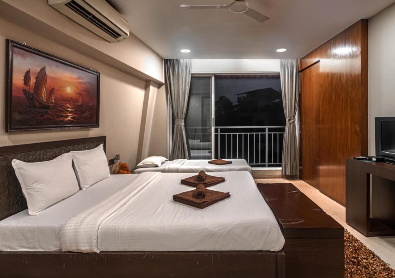 Saffronstays Urja, Lonavala - Private Villa With 2 Pools, Spa Room, Private Elevator & Waterfall Luaran gambar