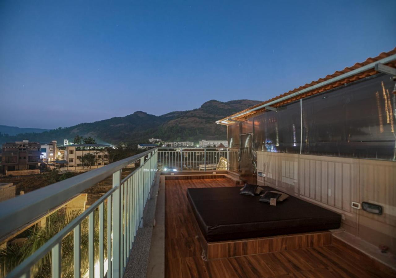 Saffronstays Urja, Lonavala - Private Villa With 2 Pools, Spa Room, Private Elevator & Waterfall Luaran gambar